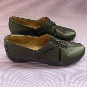 Naturalizer Black Pebbled Leather Slip-on Casual Loafers/Shoes Womens Sz 8